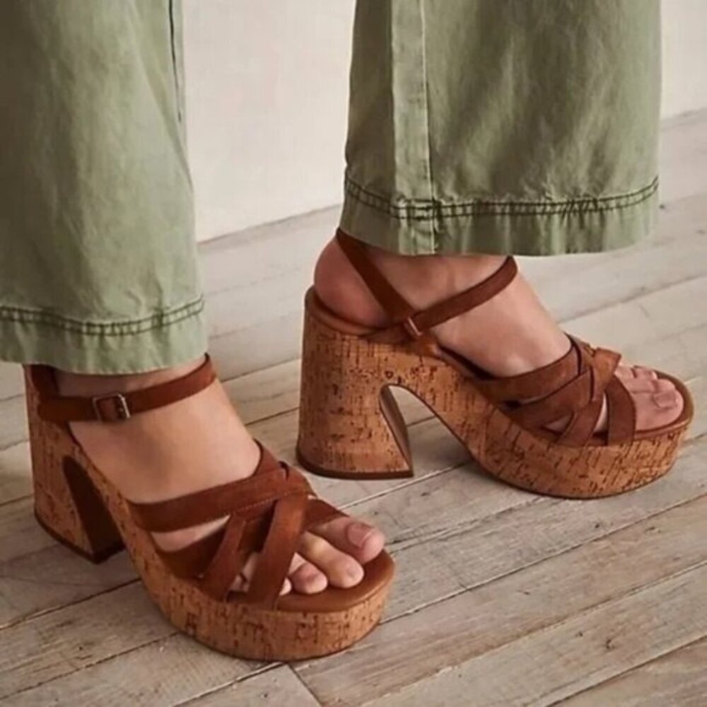 Free People Lisbon MJ Platform Sandals In Brandy Suede